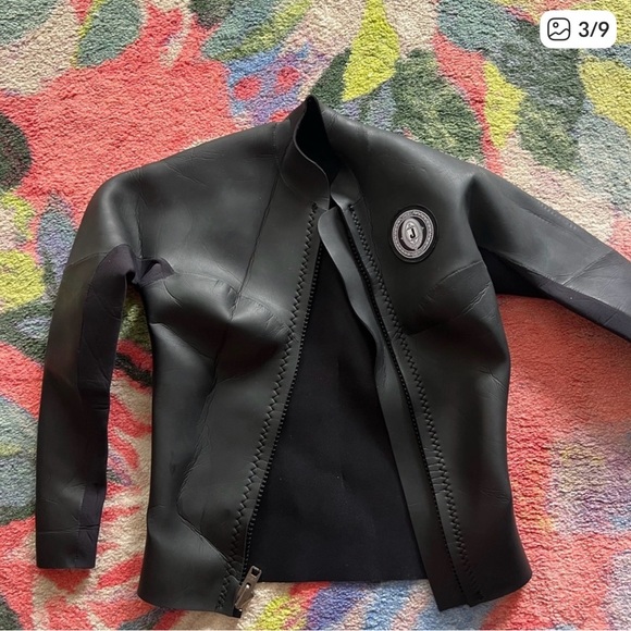 Jonsea custom wetsuit top xs - Picture 2 of 9